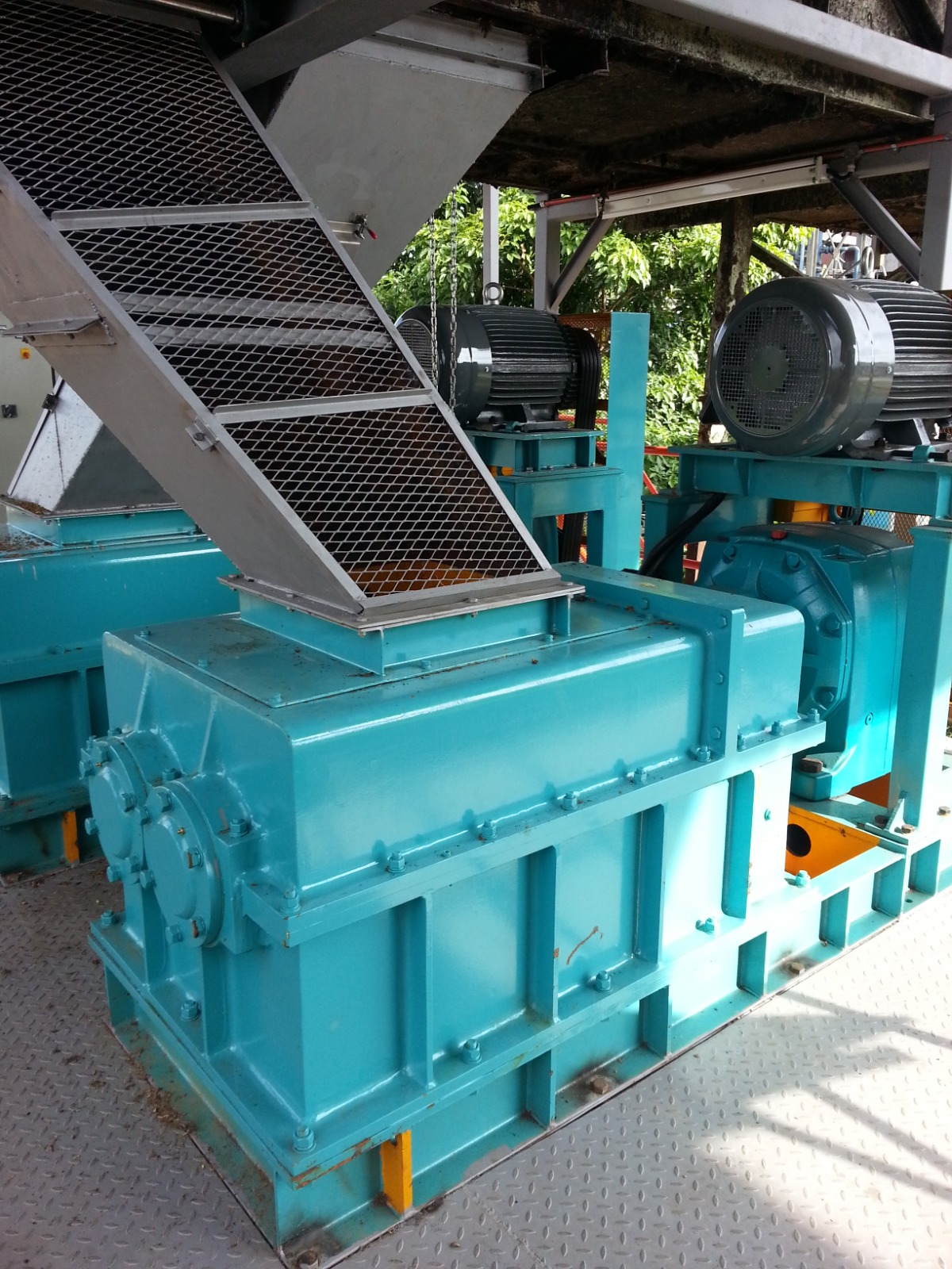 EFB Shredder & Press